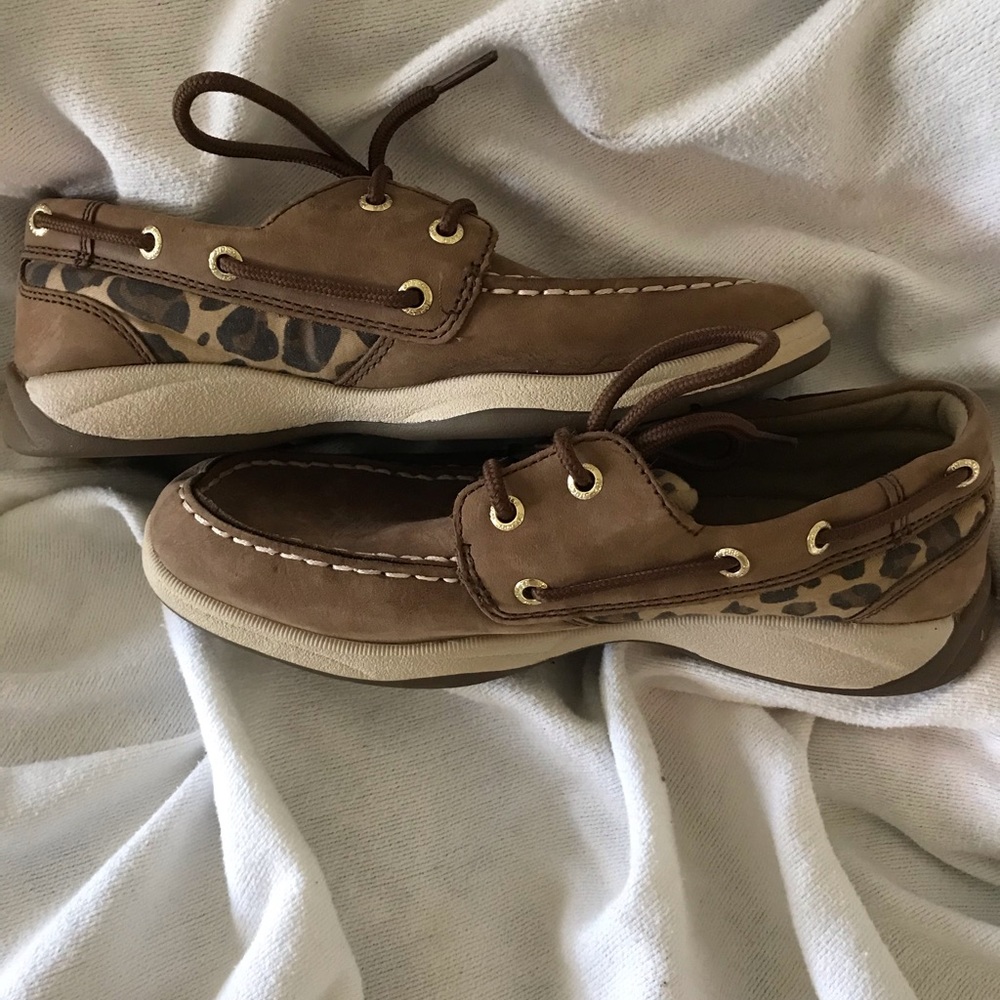 Sperry animal print shoes